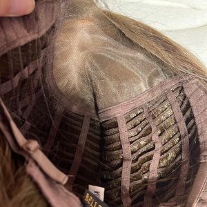 Belle Tress balayage